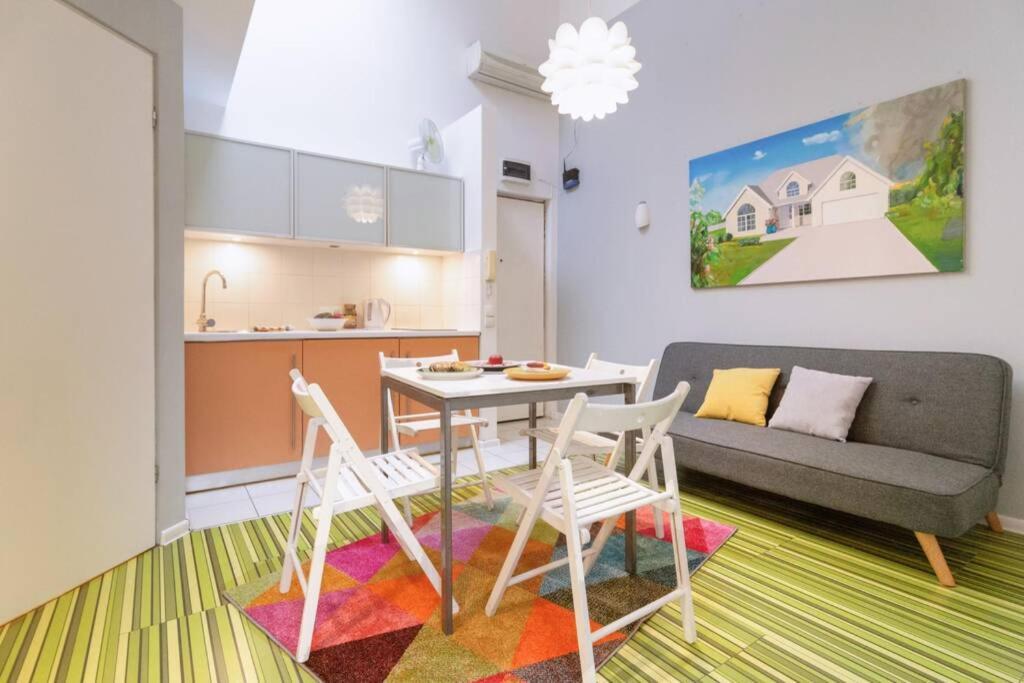 Cupcake 2 Bedroom Loft Apt In Best Location! Krakau Exterior foto