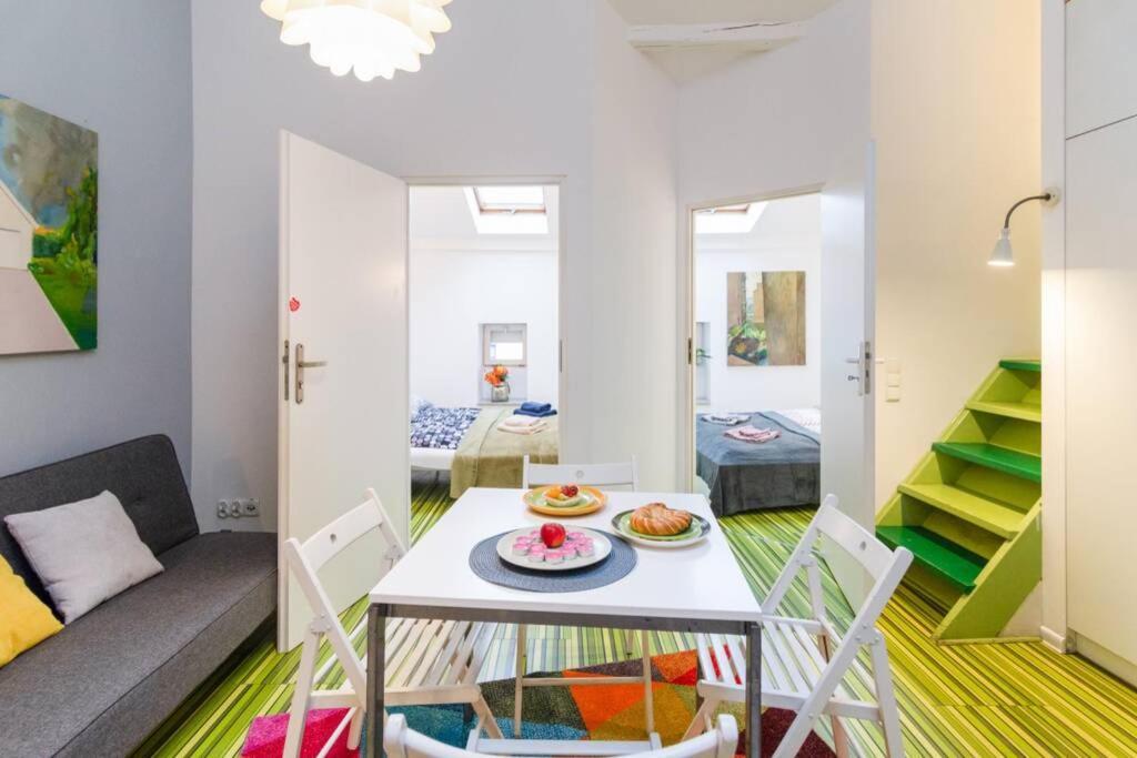 Cupcake 2 Bedroom Loft Apt In Best Location! Krakau Exterior foto