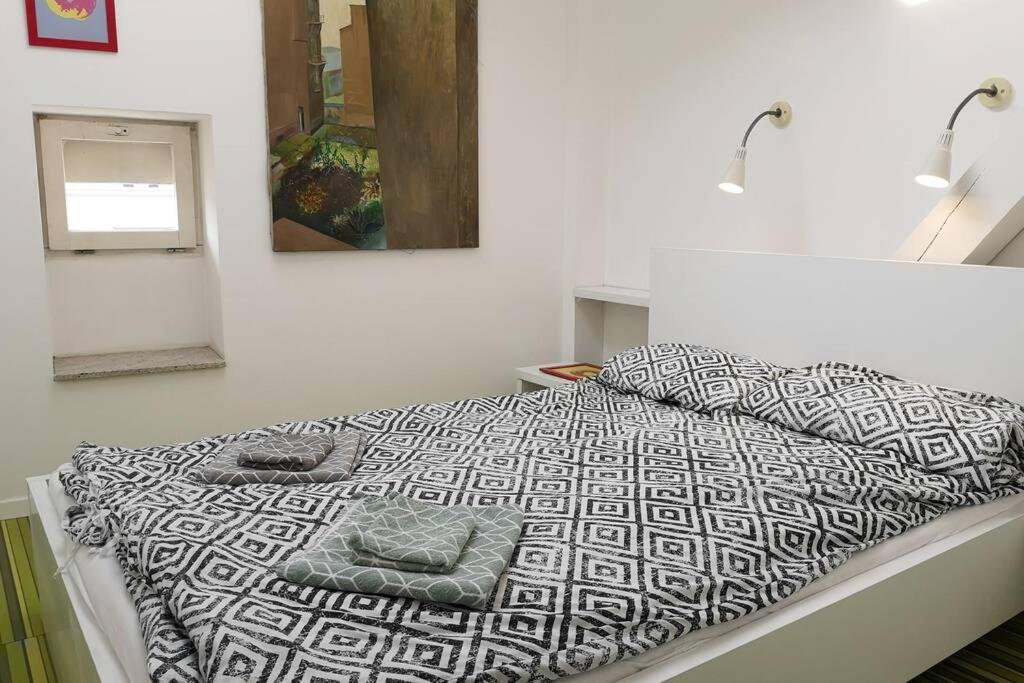 Cupcake 2 Bedroom Loft Apt In Best Location! Krakau Exterior foto